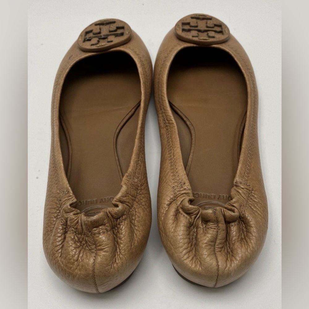 Tory Burch Tan Leather Logo Ballet Flats - Picture 2 of 8